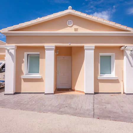 Villas Guzman - Dora Калпе Екстериор снимка